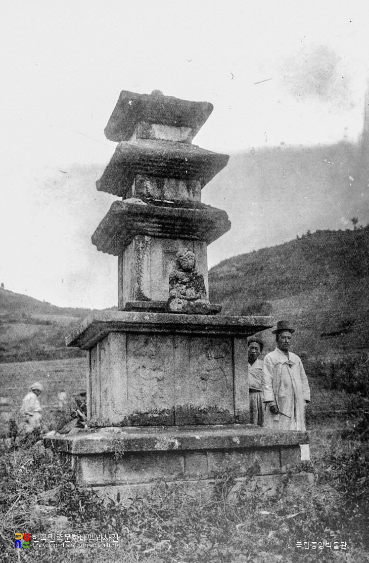 회양 장연사지 삼층석탑