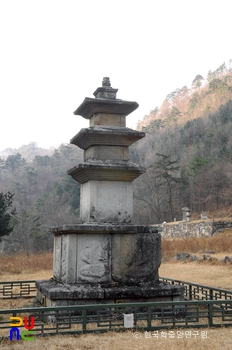 양양 선림원지 삼층석탑 정측면