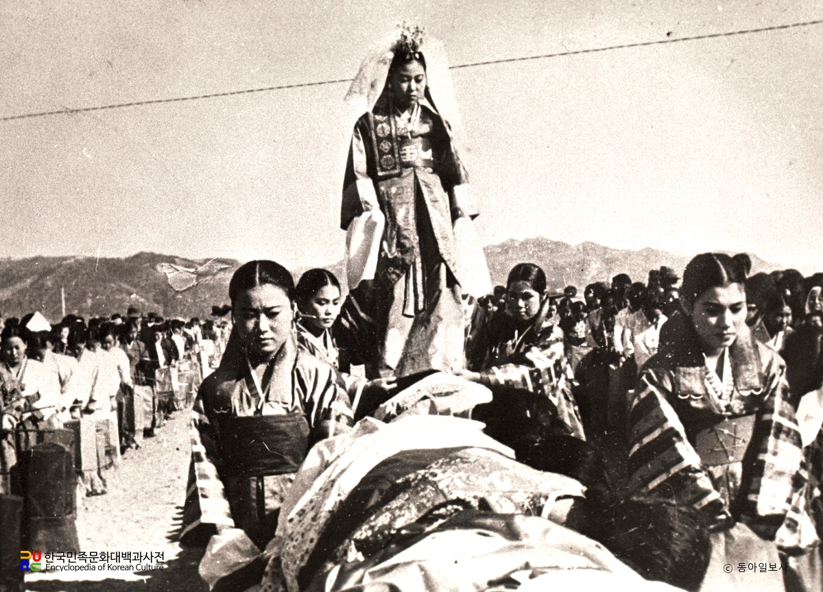 안동 놋다리밟기