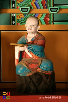 부안 개암사 응진전 16나한상