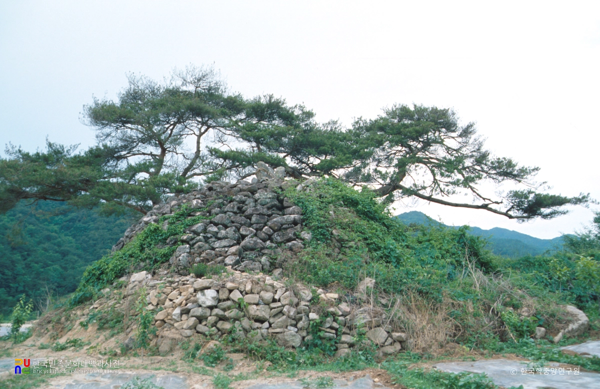 거창 거기리 성황단