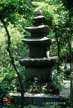 삼층석탑 / 간송미술관 소장