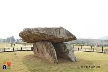 강화 부근리 지석묘 중 18번 고인돌 후면