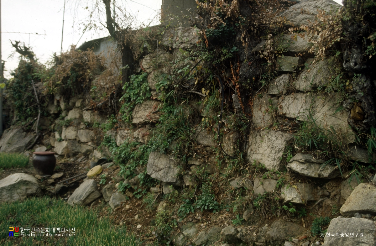 경상 좌수영성지