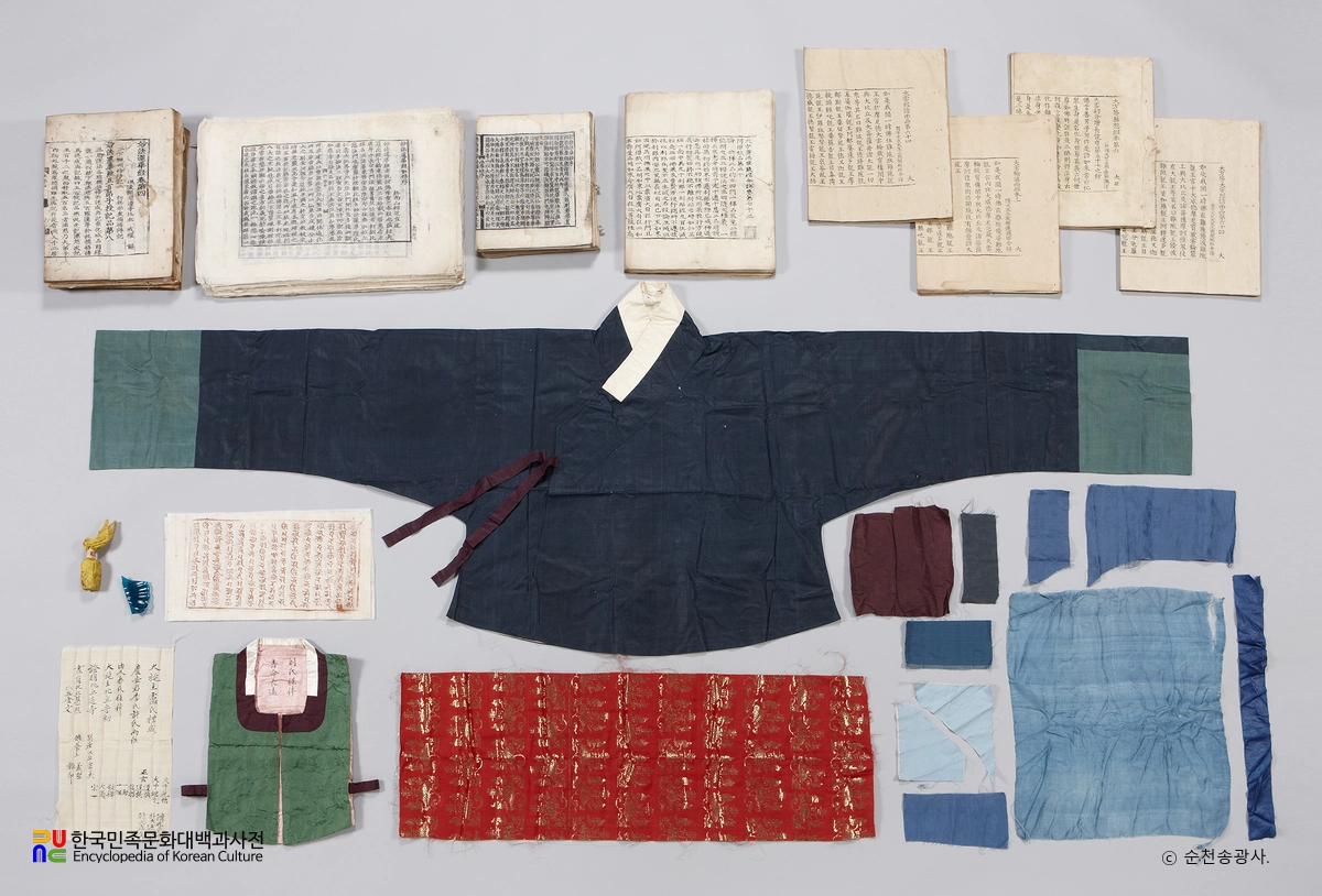 순천 송광사 목조관음보살좌상 복장유물