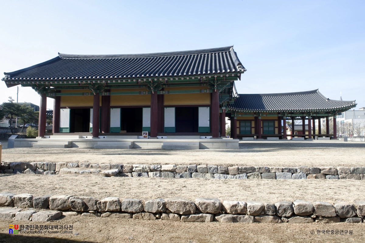 강릉 임영관 중대청