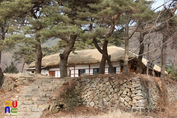 이응노 선생 사적지 / 수덕여관