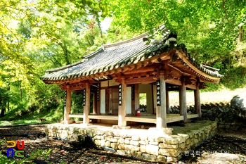 장흥 사인정 측면