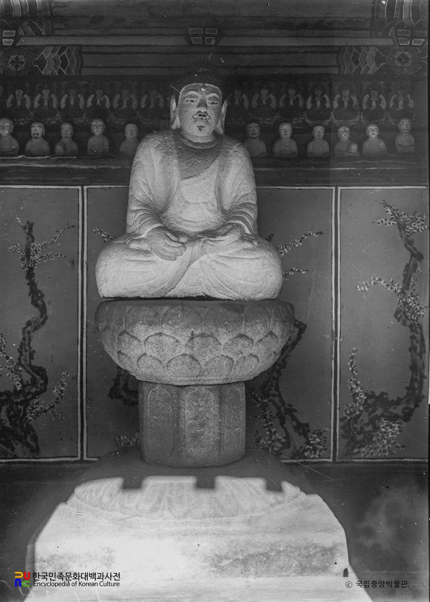 창녕 관룡사 석조여래좌상