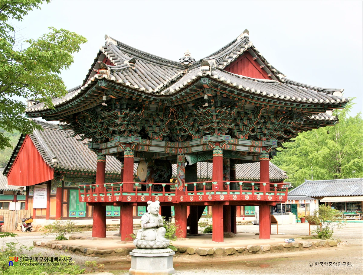 완주 송광사 종루 전경