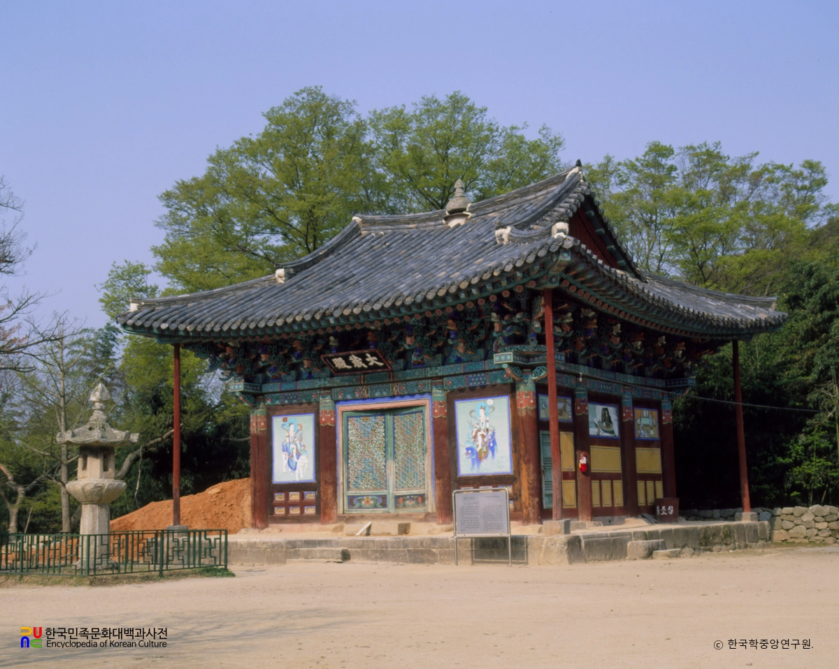 김제 금산사 대장전 정측면