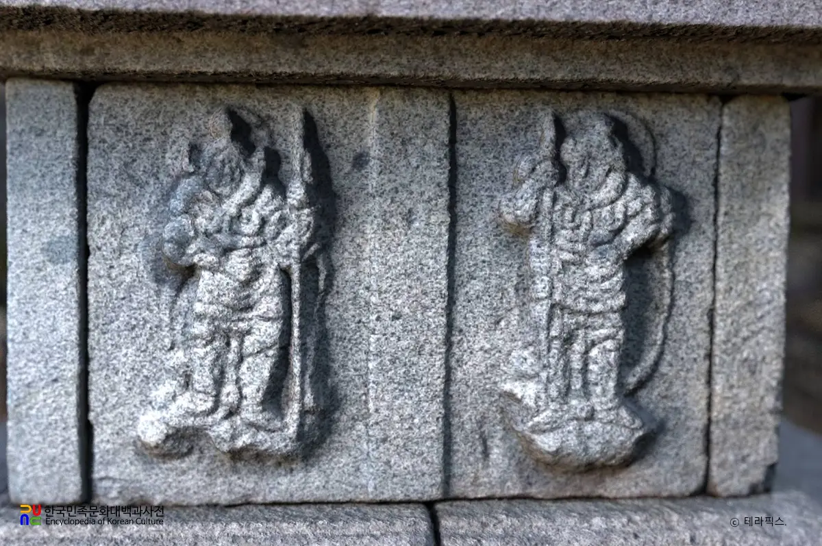 순천 금둔사지 삼층석탑 팔부중상