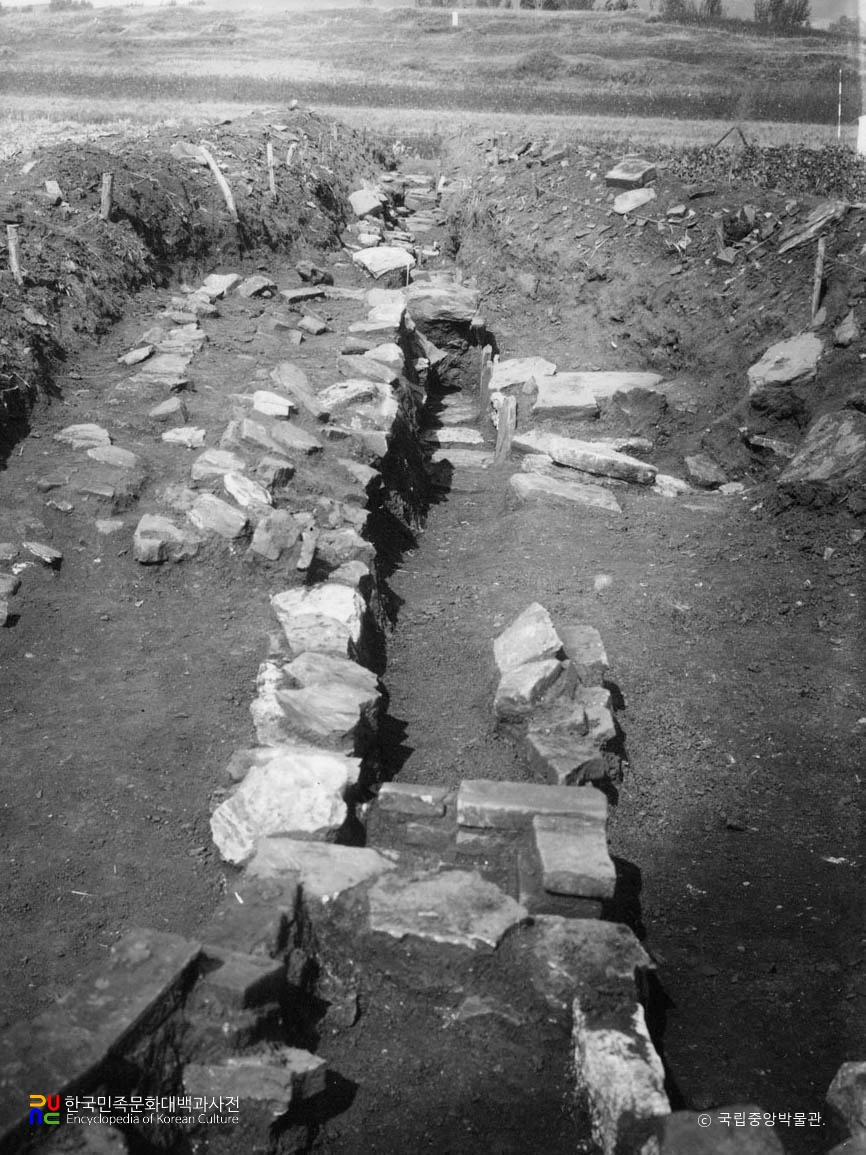 평안남도 대동군 낙랑토성 건물지 유구