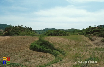 남원 유곡리와 두락리 고분군 전경