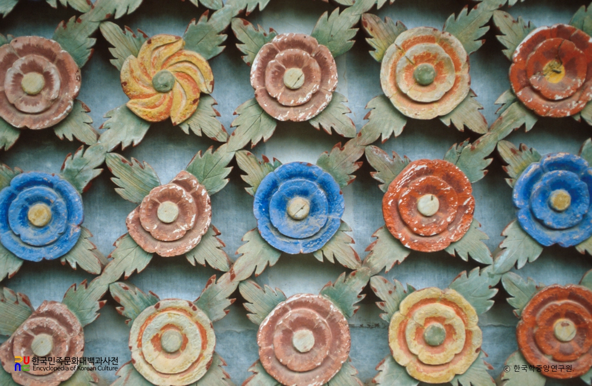 논산 쌍계사 대웅전 문살