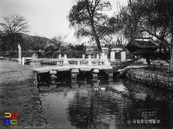 개성 선죽교 측면