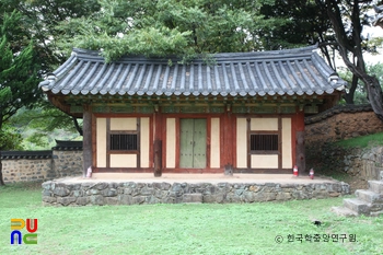 밀양향교 서무 정면