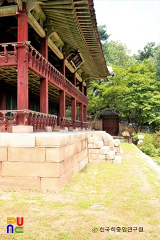 창덕궁 주합루 기단부와 계단