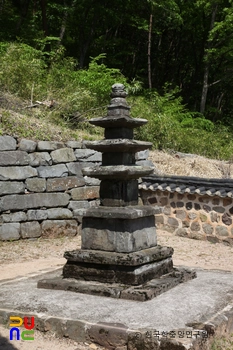 진주 청곡사 삼층석탑