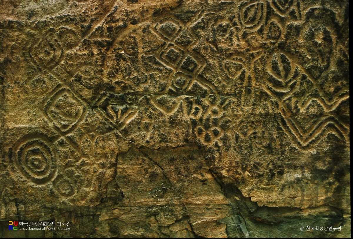 울주 천전리 각석 문양 세부