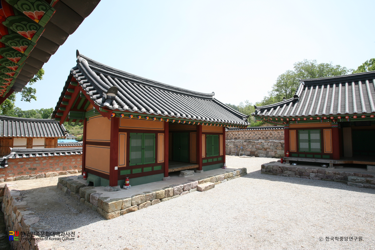 영덕 영해향교 서재 정측면