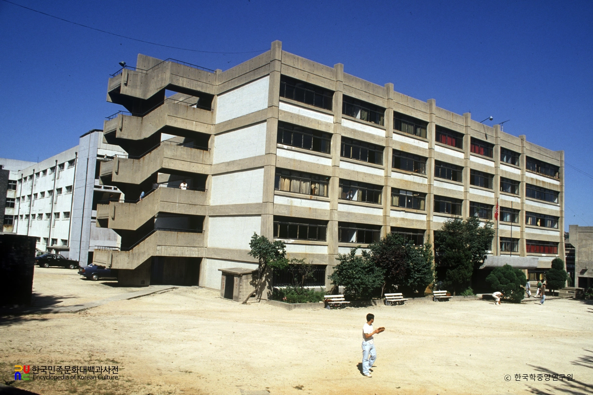 고려대학교 병설 보건전문대학(정릉캠퍼스, 1987)