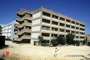 고려대학교 병설 보건전문대학(정릉캠퍼스, 1987)