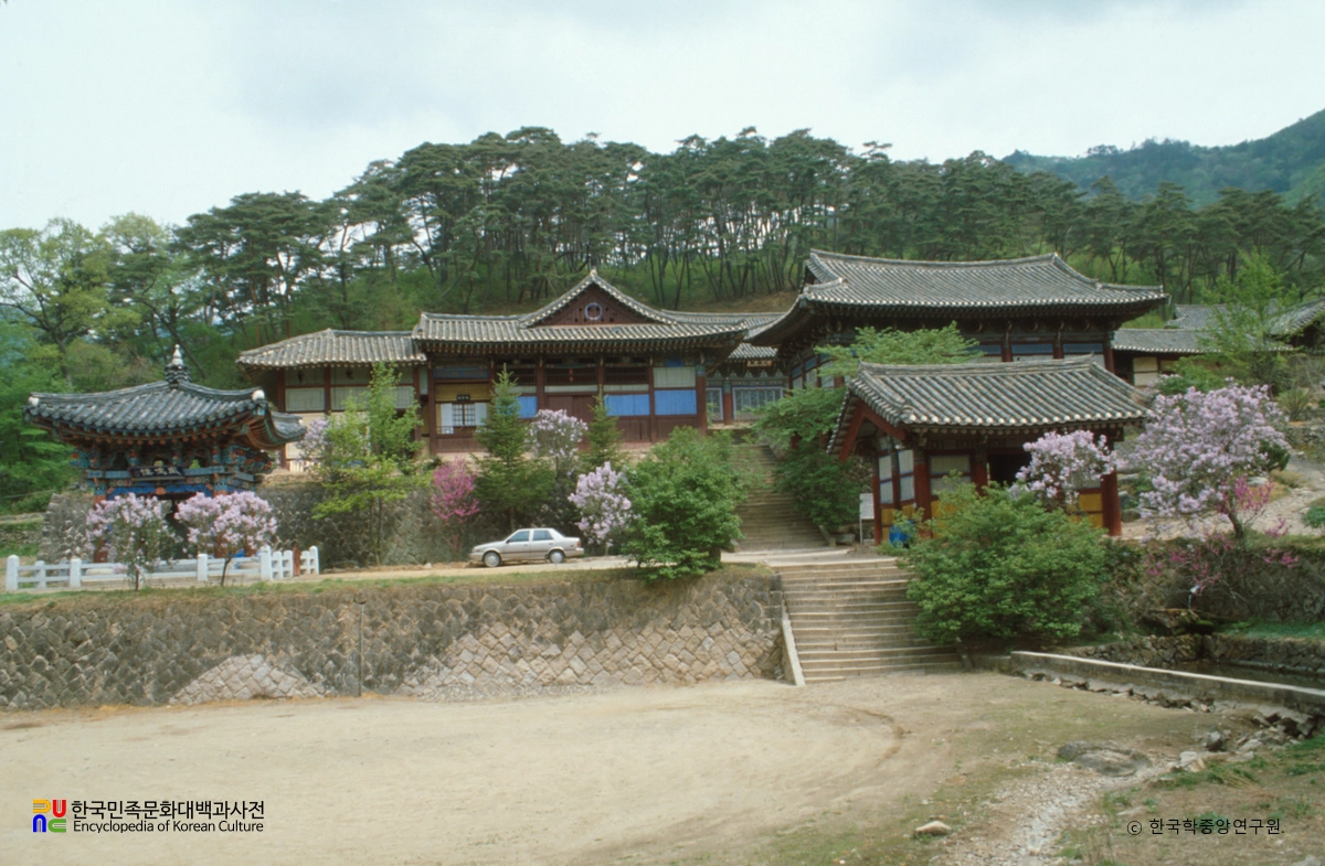 문경 김룡사 전경