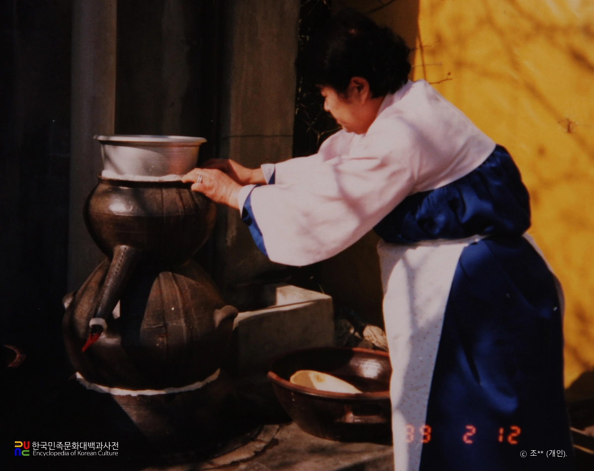 안동소주 / 냉각기 바르기