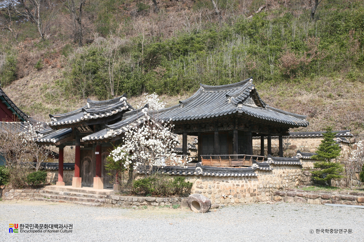 의성 고운사 연수전 전경