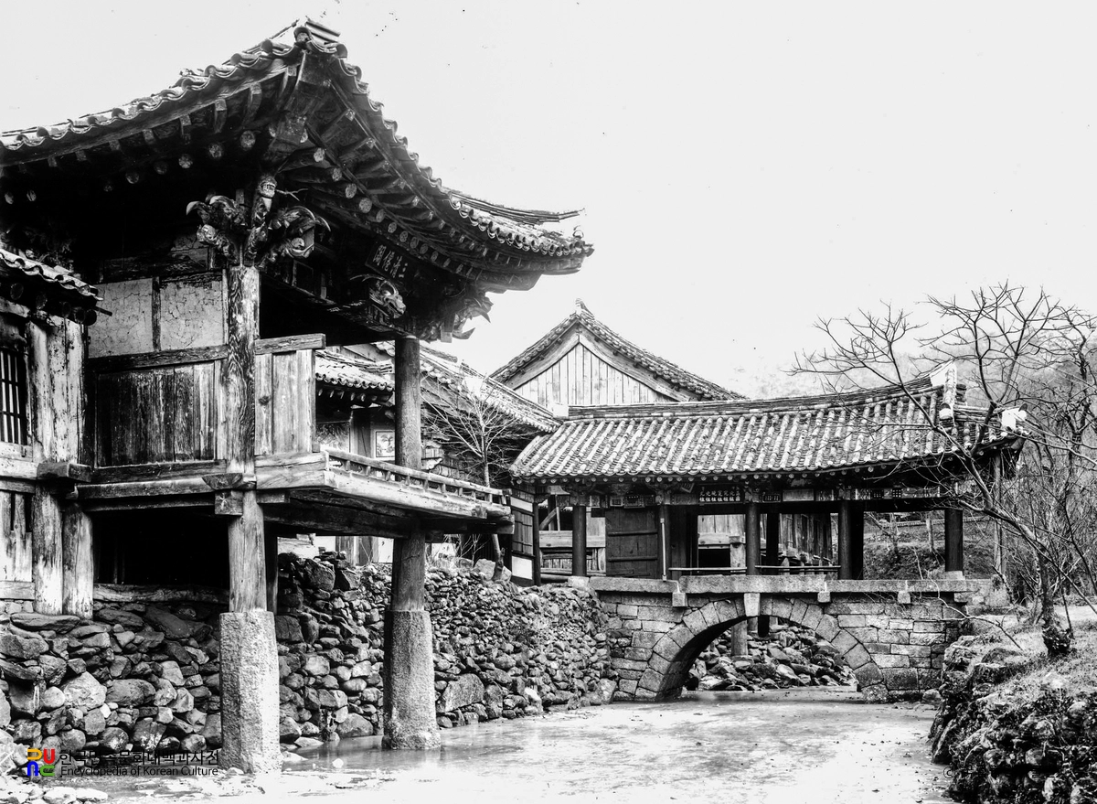 순천 송광사 육감정과 우화각 및 삼청교