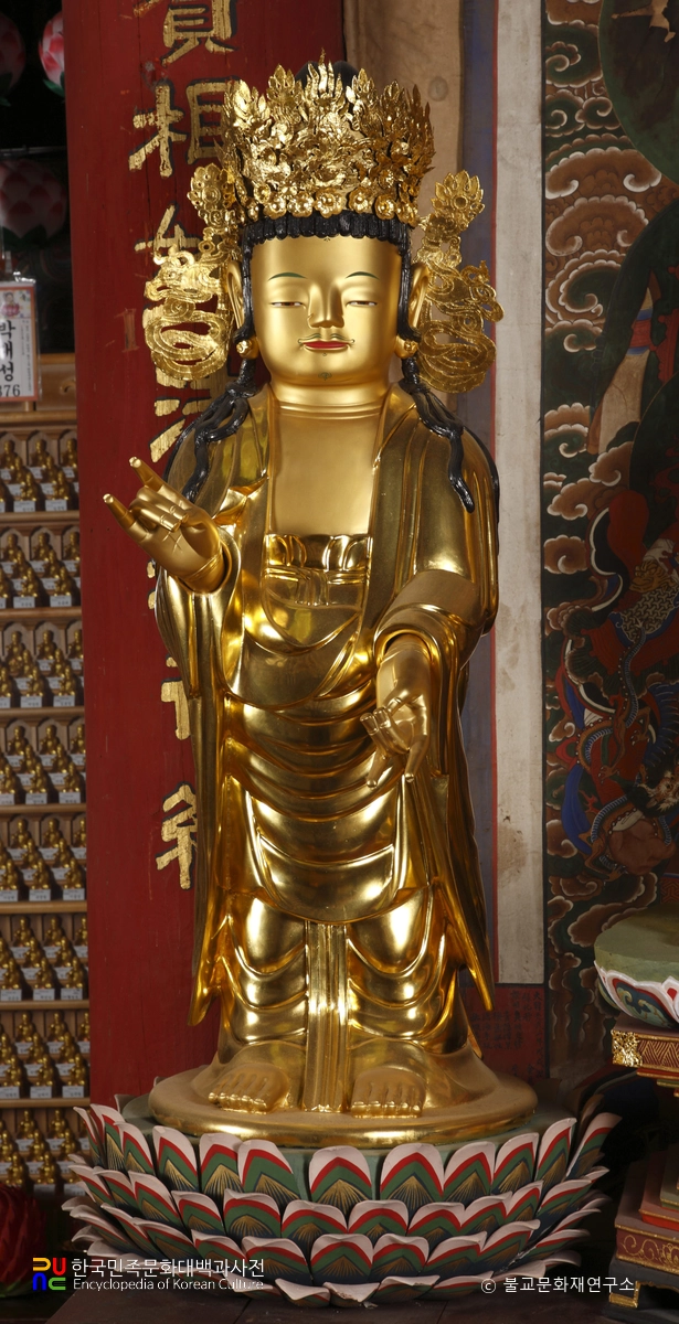 파주 보광사 목조 보살 입상