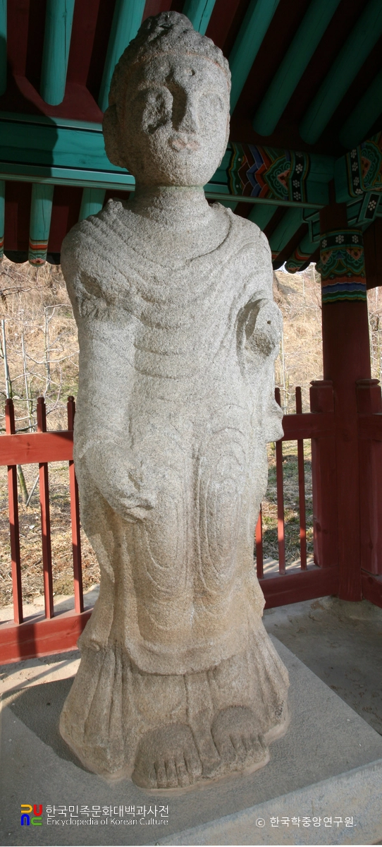 영주 석교리 석조여래입상 정면