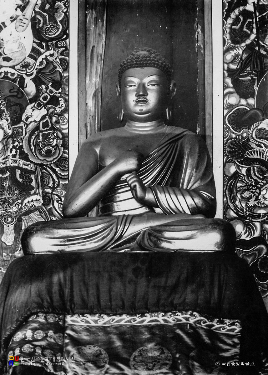 합천 해인사 대적광전 비로자나불좌상