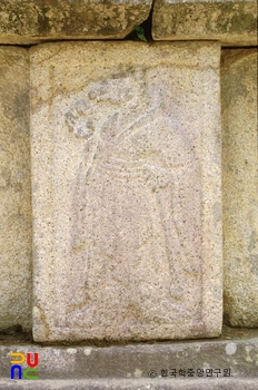 경주 김유신묘의 십이지신상 중 쥐상