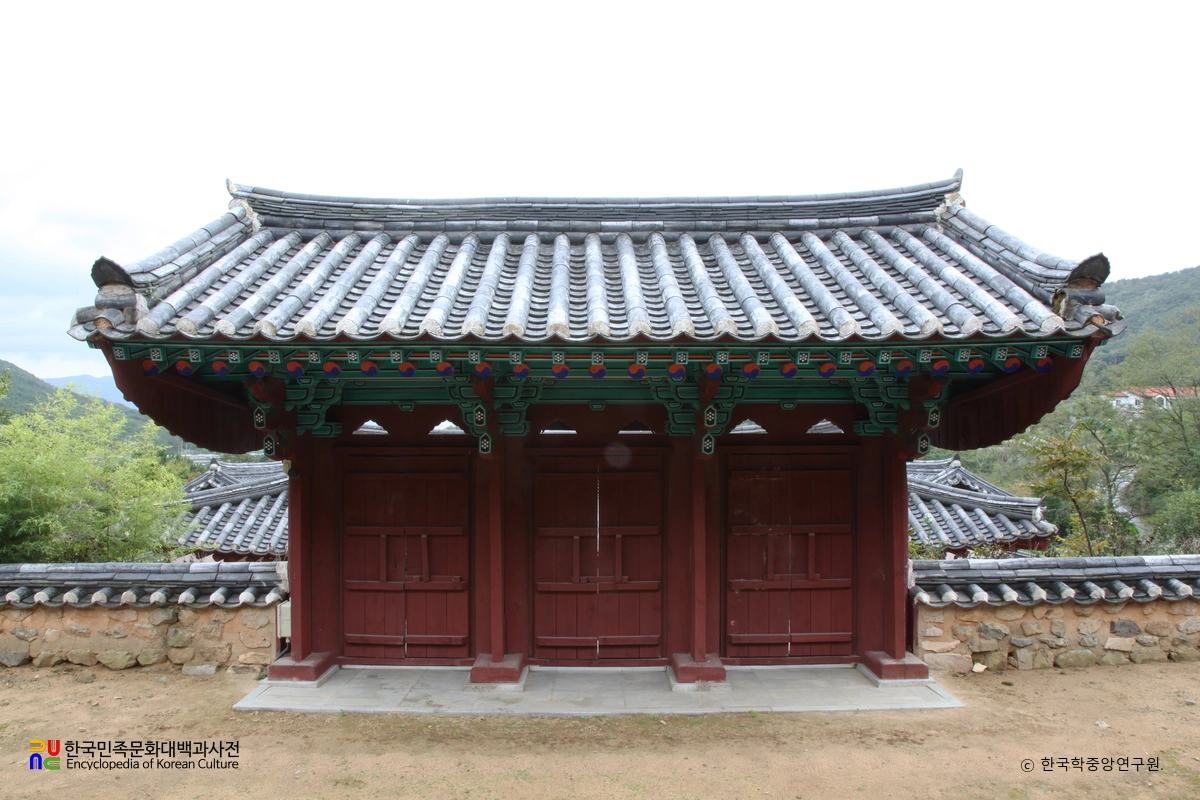 김해 신산서원 지숙문 후면