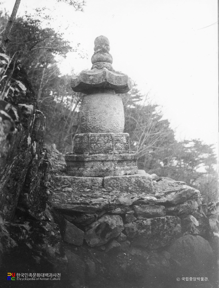 남양주 수종사 사리탑