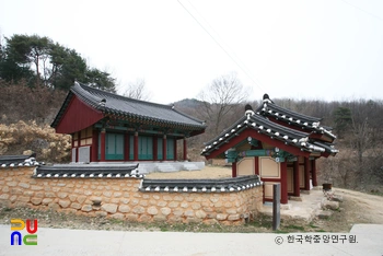 괴산 정호 사당