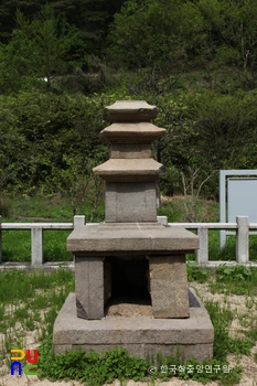 의령 성황리 삼층석탑