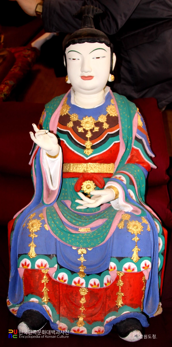 평창 상원사 문수전 목조 제석천왕상