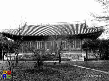 서울 창덕궁 중 규장각 중당 정면