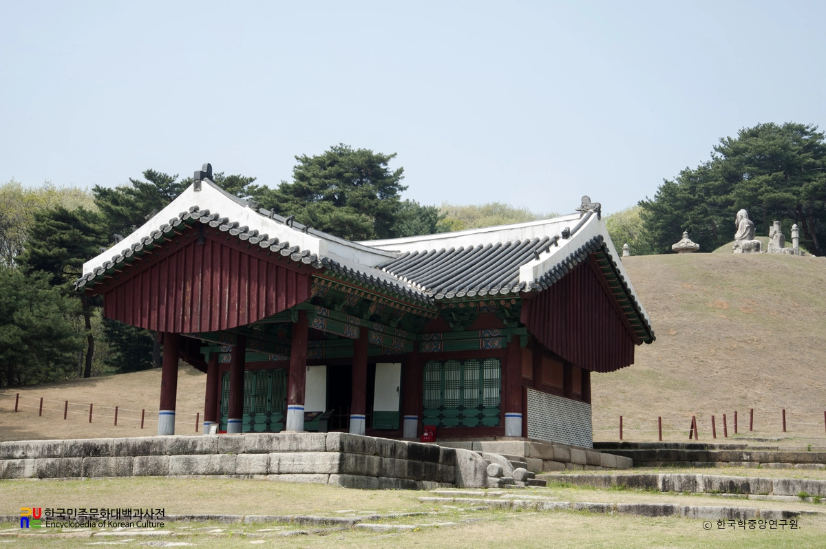 구리 동구릉 목릉 정자각 정측면