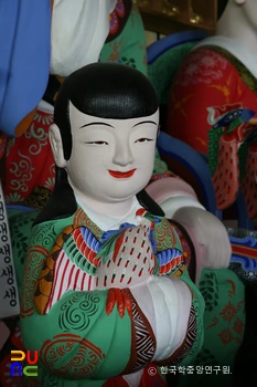 완주 송광사 명부전 소조지장보살삼존상 및 권속상 일괄