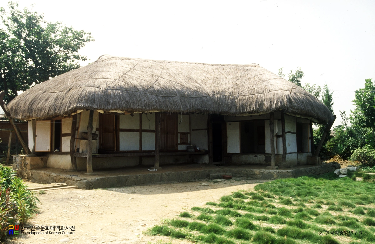 이석정 선생 생가