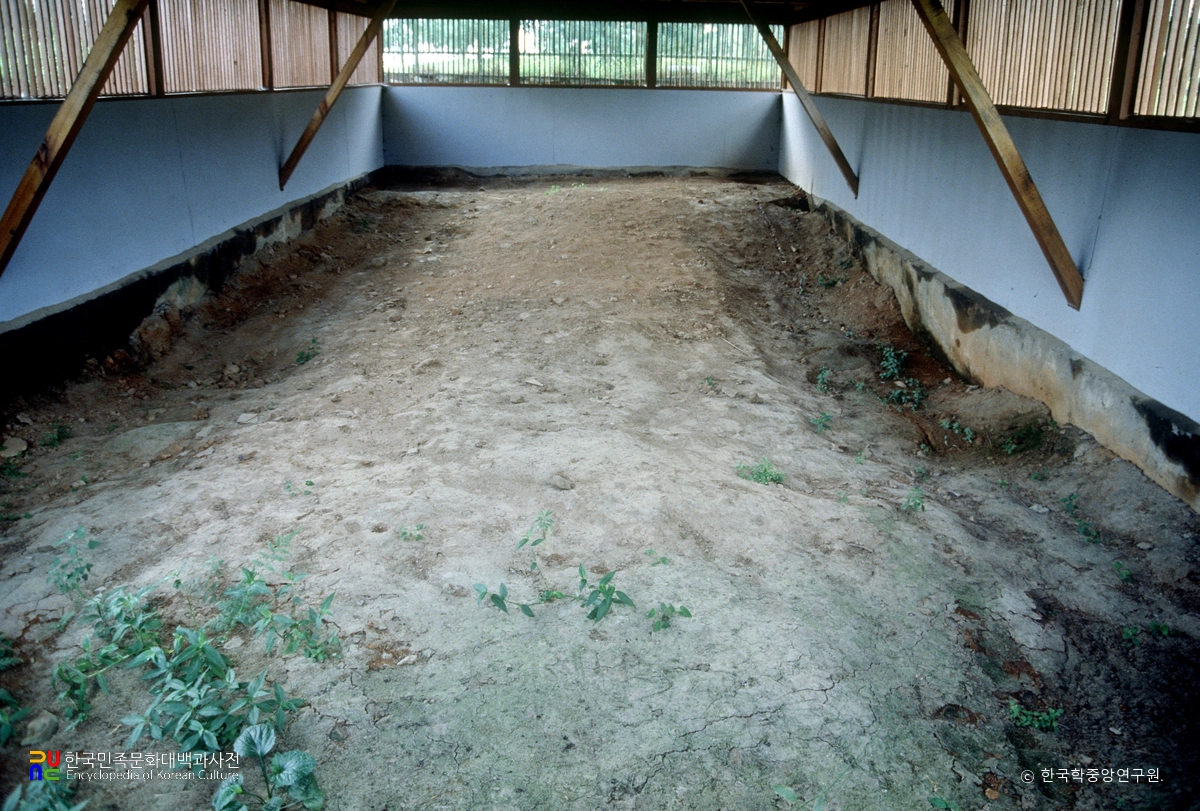 인천 경서동 녹청자 요지 유구