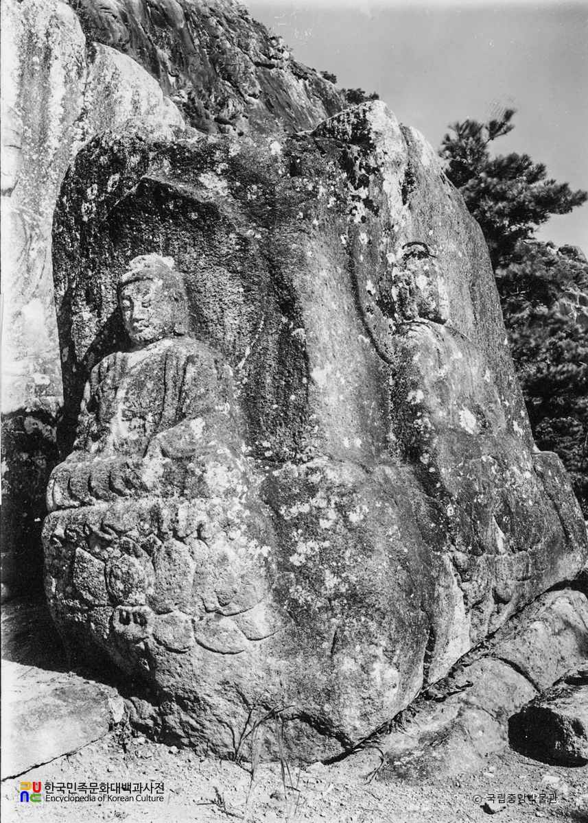 경주 남산 칠불암 마애불상 남면 동면