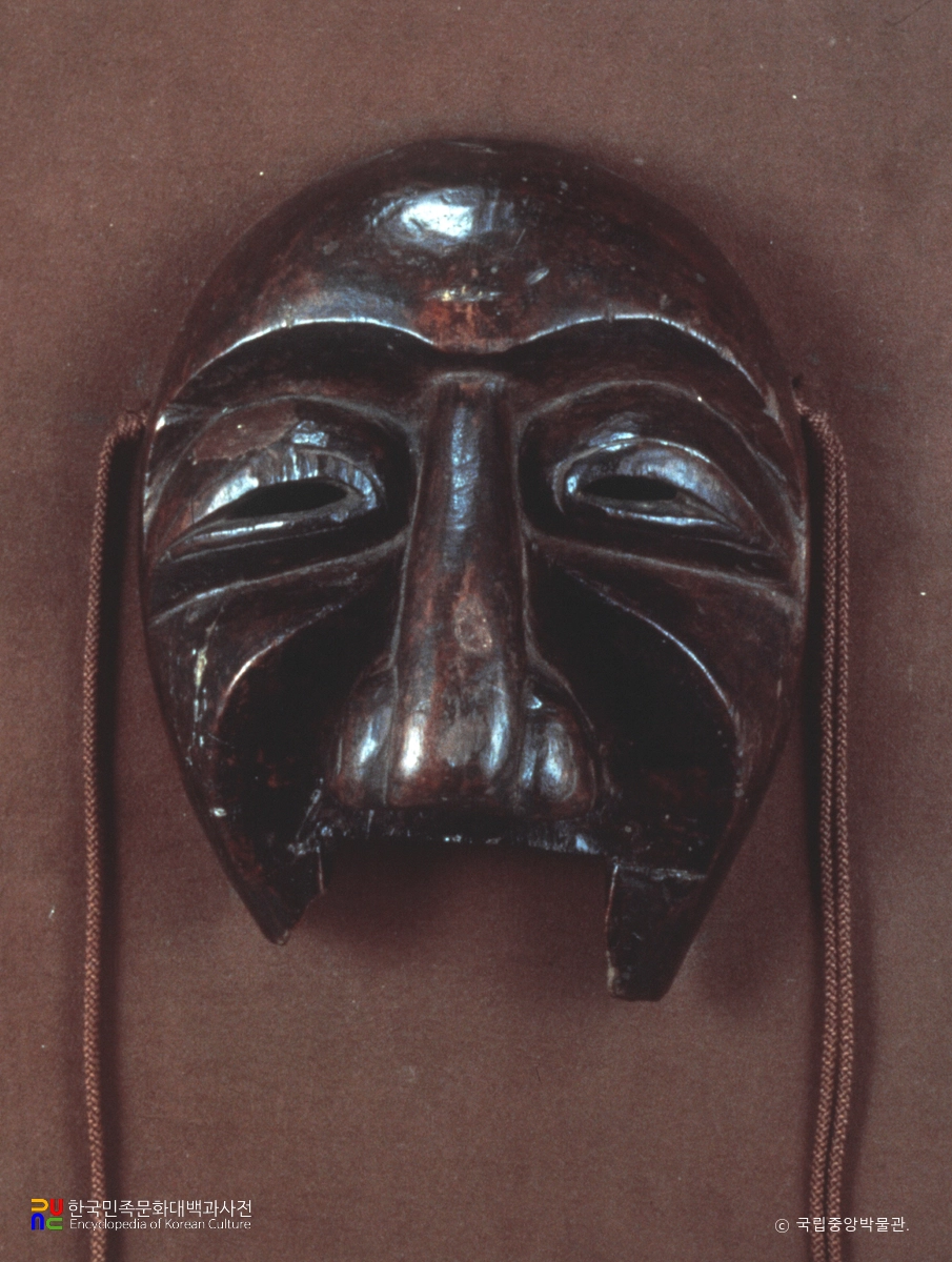 하회탈 및 병산탈 중 병산탈 - 양반탈