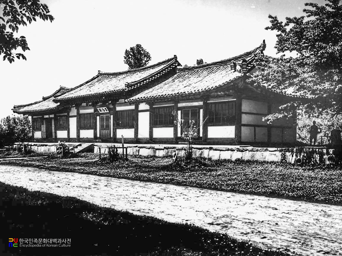 충남 부여 조선총독부박물관 부여분관