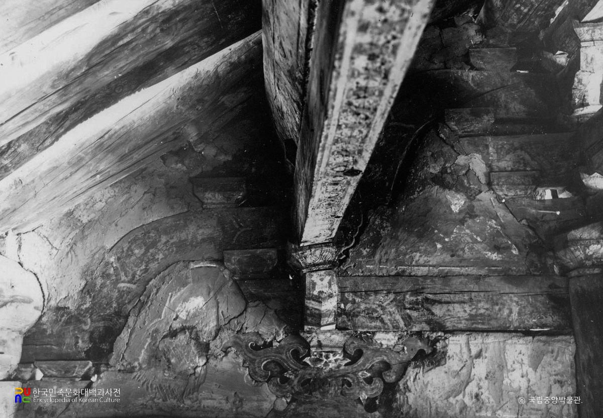 예산 수덕사 대웅전 가구