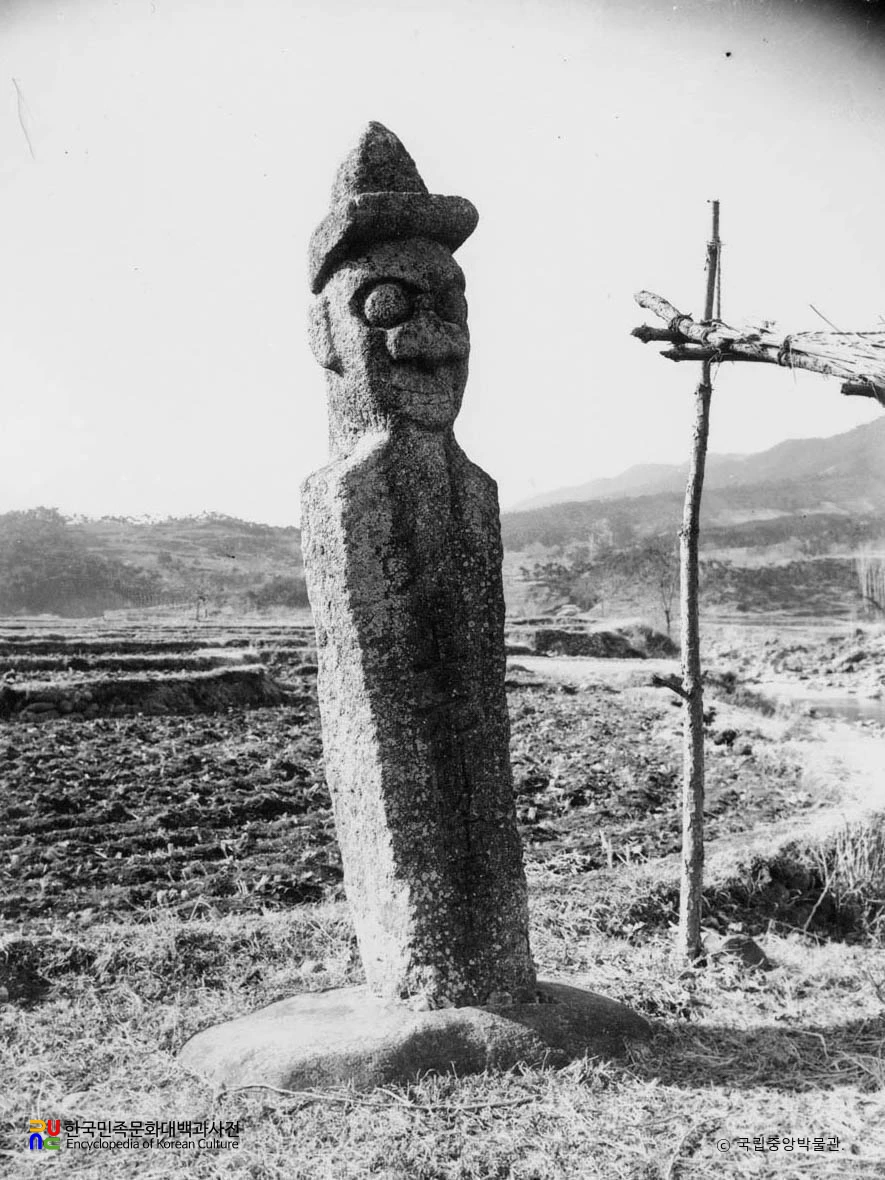 남원 실상사 석장승 하원당장군 정측면